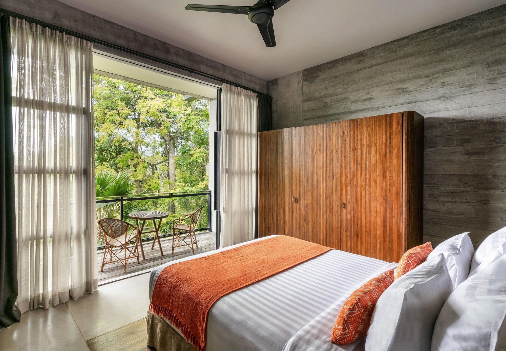 Hotel Bisma Eight - Chse Certified Ubud Exterior foto A bedroom at the hotel